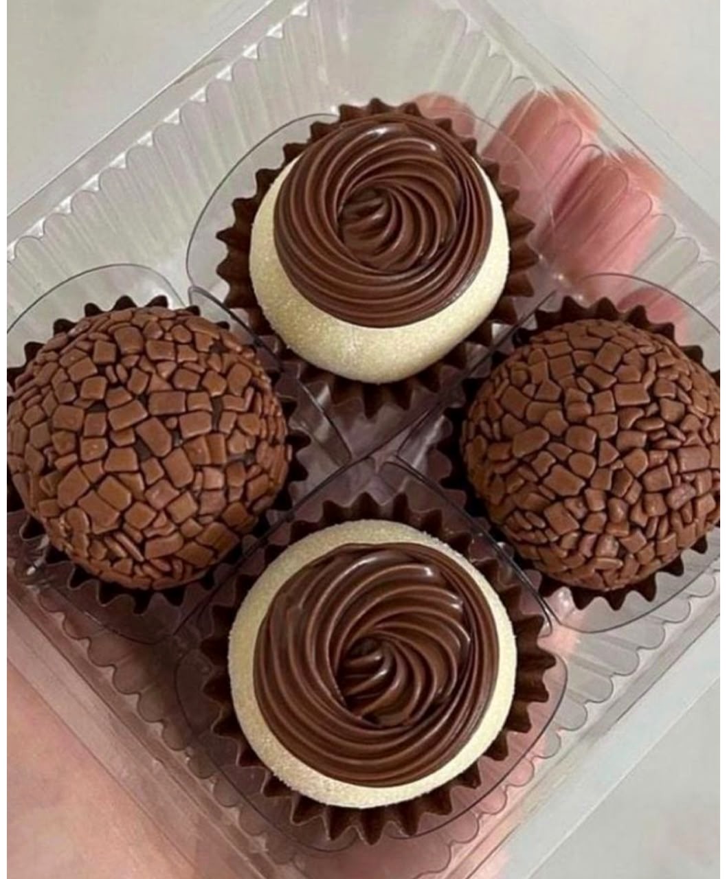 Brigadeiros artesanais